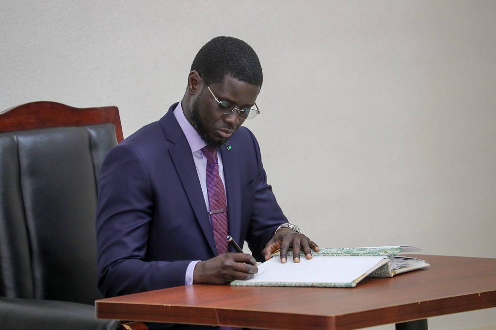 Majorité présidentielle&nbsp;: Bassirou Diomaye Faye annonce la création prochaine d’un parti politique